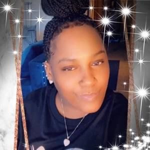 Meet your Posher, Ericka